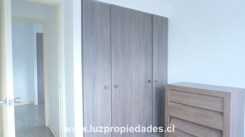 Monse&Atilde;&plusmn;or J. Hourton  N&Acirc;&ordm;2060, C- 88, Cond. Mirador II - Luz Propiedades