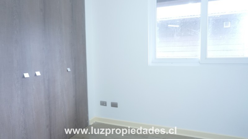 Monse&Atilde;&plusmn;or J. Hourton  N&Acirc;&ordm;2060, C- 88, Cond. Mirador II - Luz Propiedades