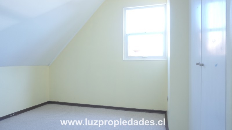 Psj. Quitrahue N&Acirc;&ordm;4718, Santuario de la Laguna - Luz Propiedades