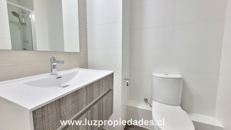 Lago Llanquihue N&Acirc;&deg;353, Depto. 404-B, Puerto Varas - Luz Propiedades