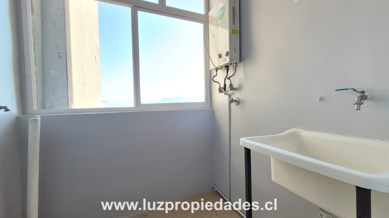 Aerodromo Rodelillo N&Acirc;&deg; 3520, Ed. C, Depto. 34, Los &Atilde;irres I - Luz Propiedades