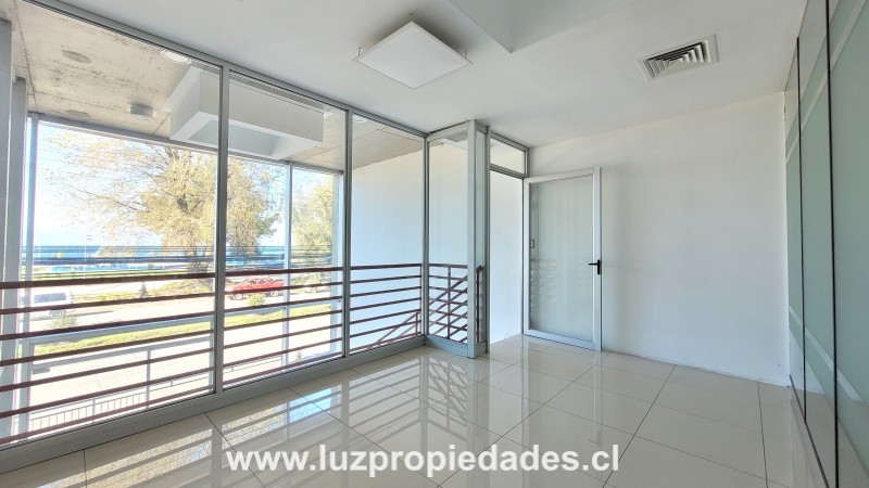 Diego Portales N&Acirc;&deg;2000, Local 1, Ed. Empresarial - Luz Propiedades