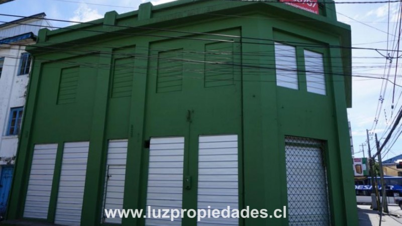 Angelm&Atilde;&sup3; con Pasaje Schwerter  - Luz Propiedades