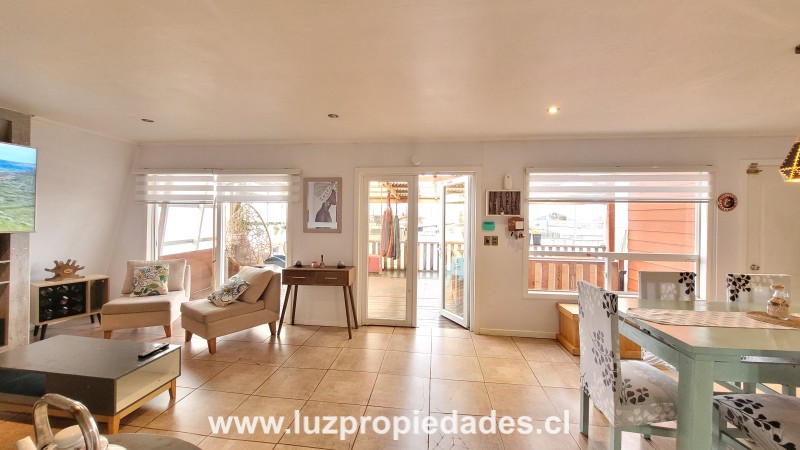 Av. Los Colonos N&Acirc;&deg;2482, Parque Fundadores, La Vara - Luz Propiedades