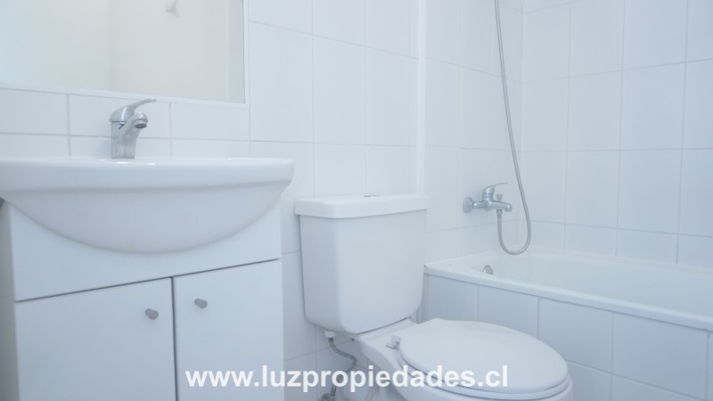 Camilo Mori N&Acirc;&ordm;1920, Depto 301 B, Alta Vista - Luz Propiedades