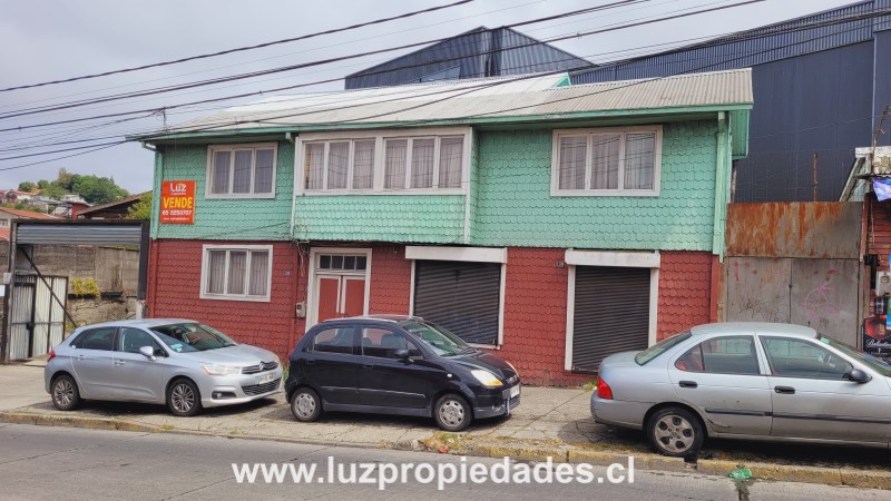 Chorrillo  N&Acirc;&deg;1130 y N&Acirc;&deg;1134, sector Puerto  - Luz Propiedades