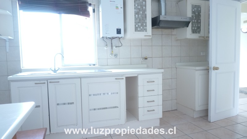 Los Abetos N&Acirc;&ordm;405, Valle Volcanes - Luz Propiedades