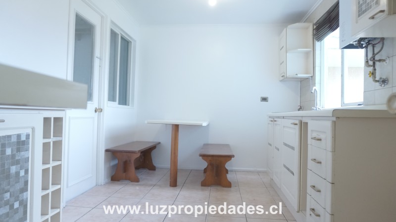 Los Abetos N&Acirc;&ordm;405, Valle Volcanes - Luz Propiedades