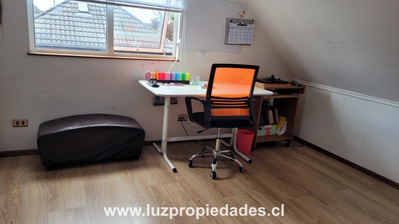 Marcelo Fourcade N&Acirc;&deg;240, Valle Volcanes - Luz Propiedades