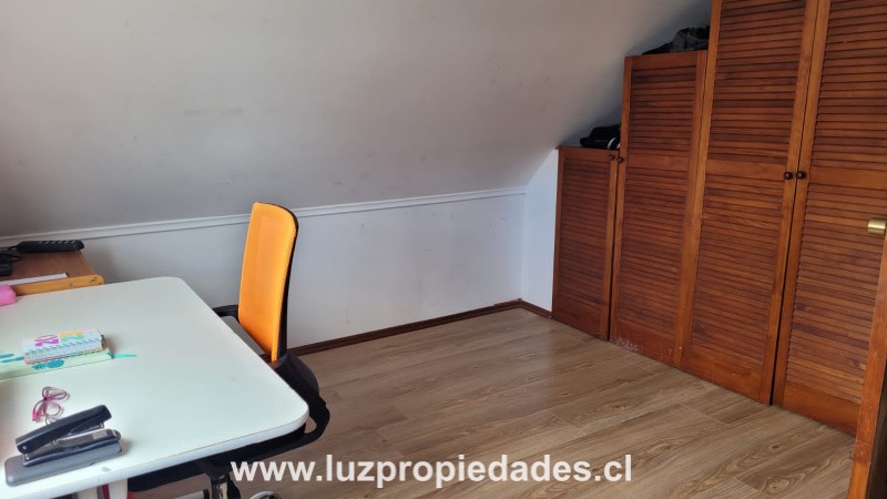 Marcelo Fourcade N&Acirc;&deg;240, Valle Volcanes - Luz Propiedades