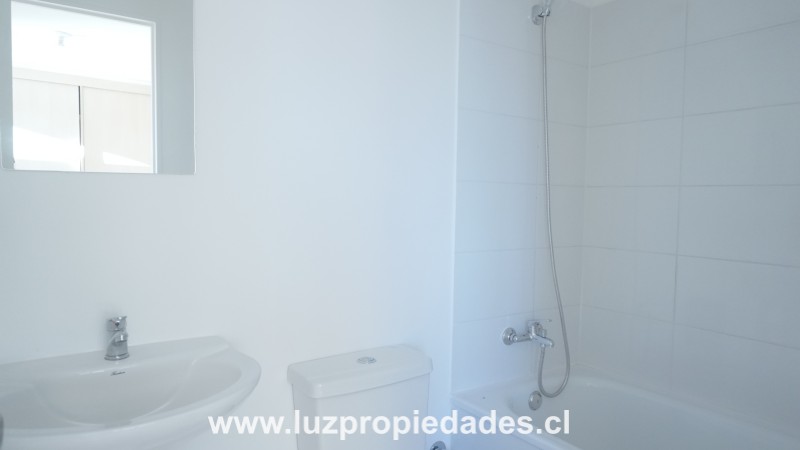 Nva. Oriente 4 N&Acirc;&deg; 5542, Torre H, Dpto 42, Valle Volcanes - Luz Propiedades