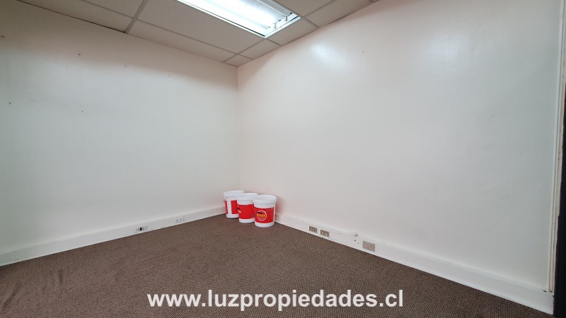 O`Higgins N&Acirc;&ordm;167, Ed. Plaza, Of. 808 - Luz Propiedades