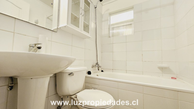 Painemilla N&Acirc;&ordm;5105, Santuario de la Laguna - Luz Propiedades