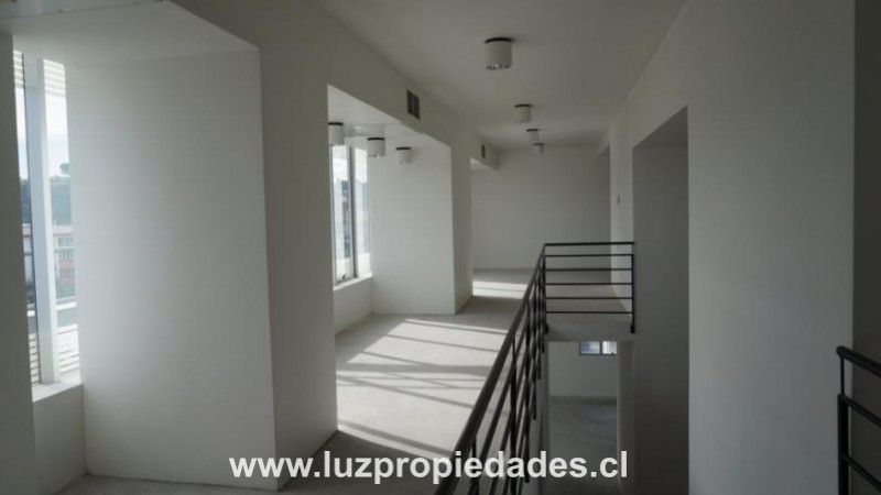 Quillota N&Acirc;&ordm; 175, Oficina piso 16 y 17 - Luz Propiedades