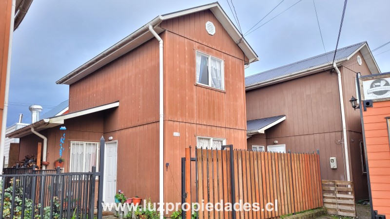 Ren&Atilde;&copy; Salinas Palacios N&Acirc;&deg;1520, Sector Bosquemar - Luz Propiedades