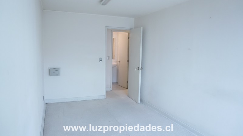 Urmeneta N&Acirc;&ordm;305, Of. 501, Ed. Los H&Atilde;&copy;roes - Luz Propiedades