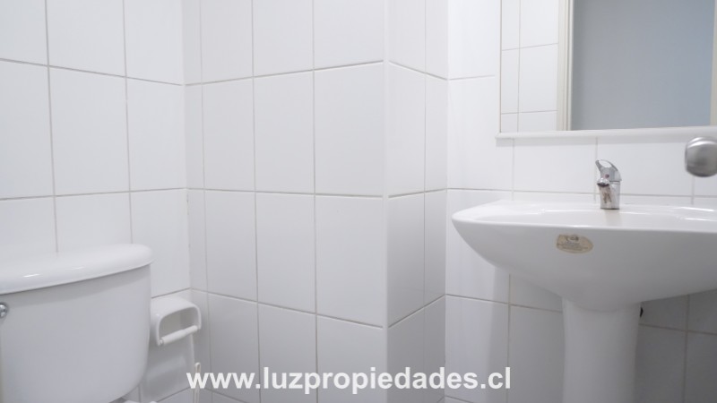 Urmeneta N&Acirc;&ordm;305, Of. 501, Ed. Los H&Atilde;&copy;roes - Luz Propiedades