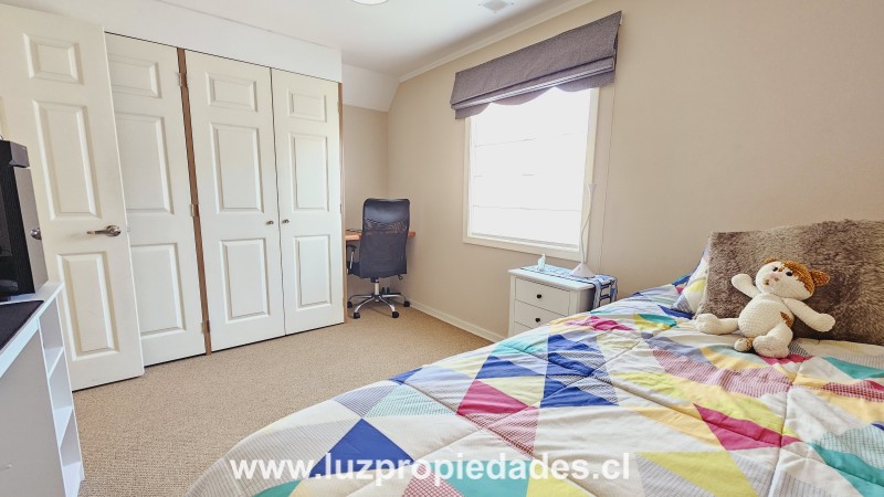 2-----V&Iacute;A AZUL N&deg;950, CASA 20-B, LOMAS DEL RELONCAV&Iacute; - Luz Propiedades